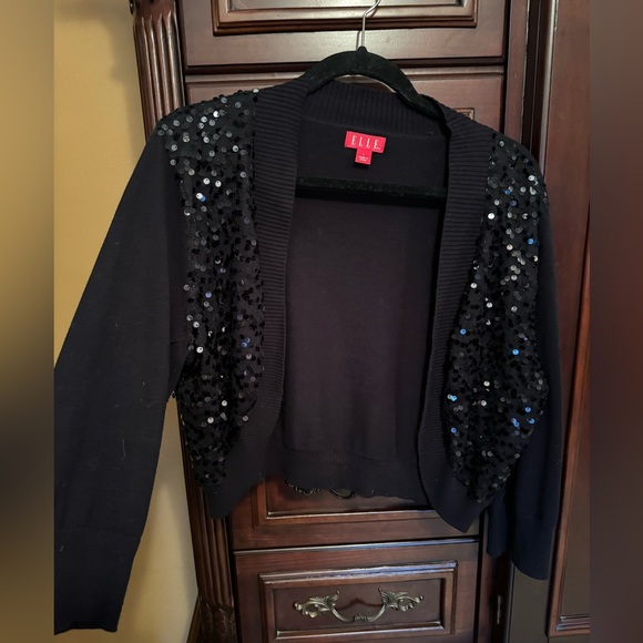 Sequined sweater; perfect for holiday parties. - Picture 6 of 7